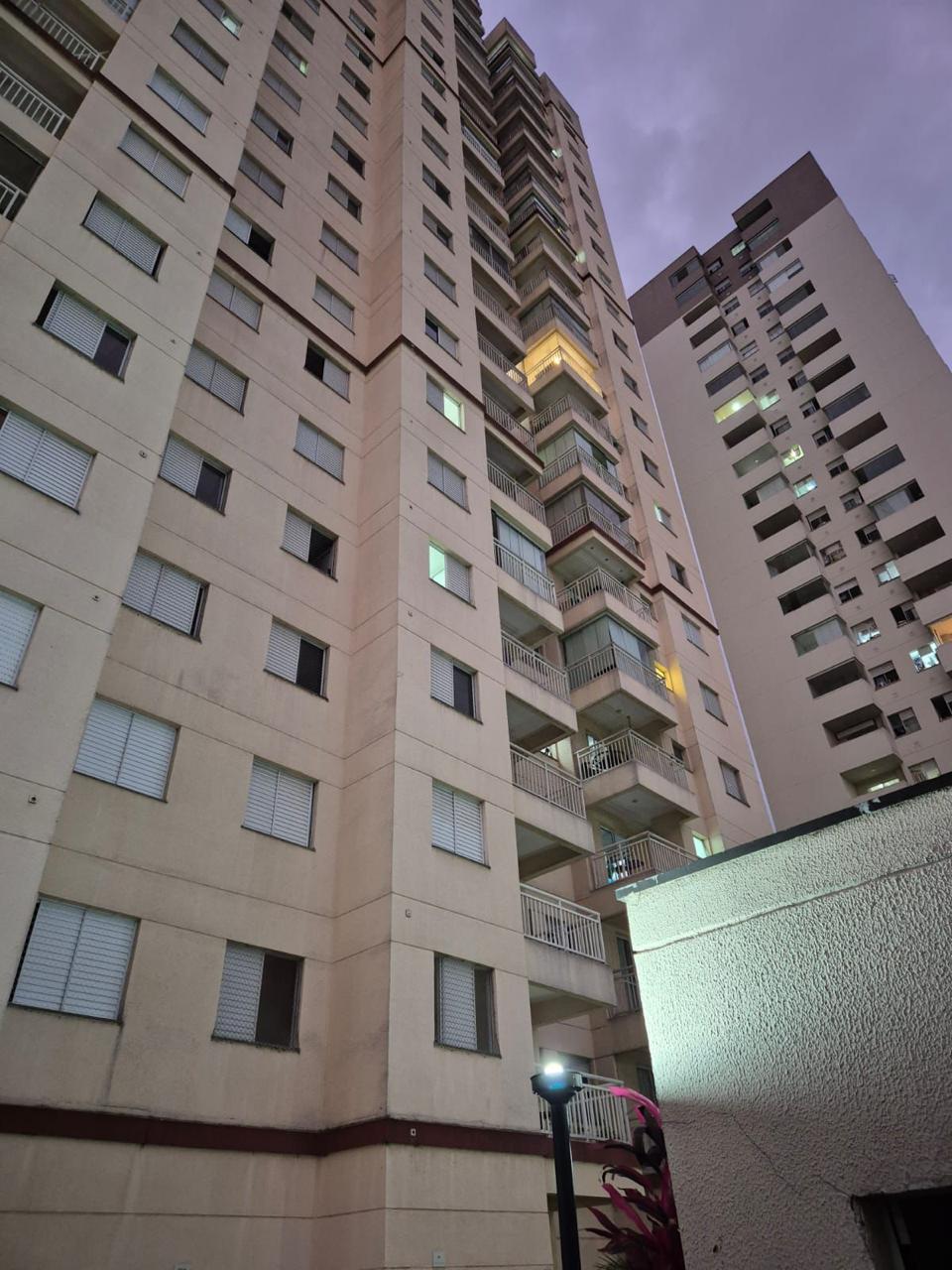 Apartamento com 2 dormitórios em Osasco