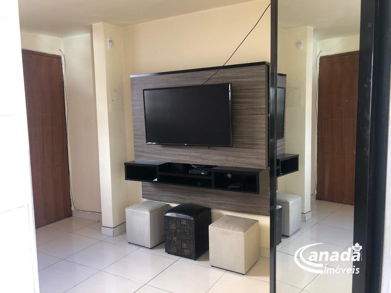 Apartamento com 2 dormitórios em CARAPICUíBA