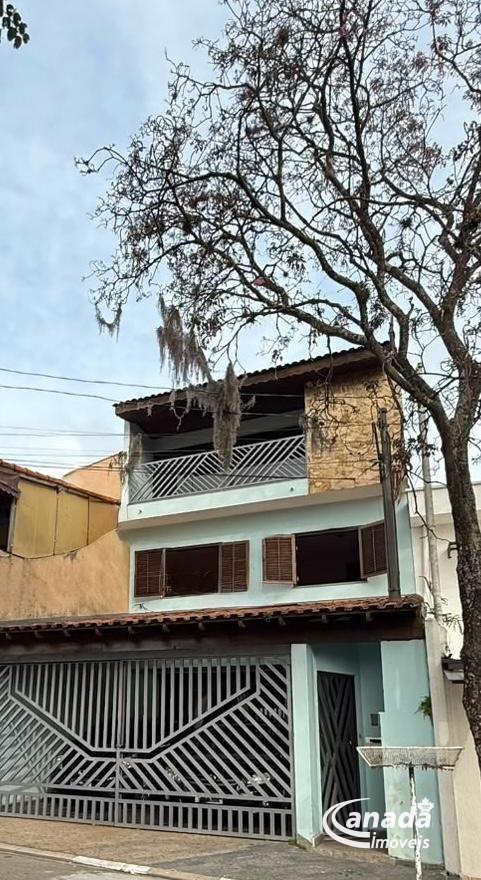 Sobrado com 3 dormitórios em OSASCO