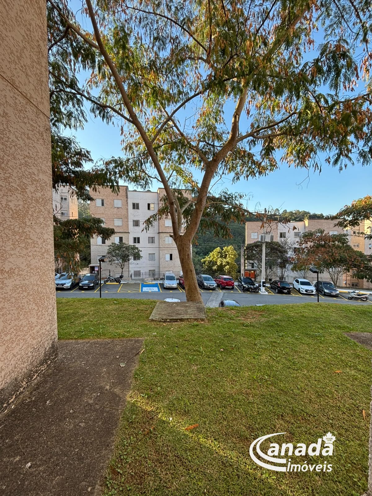 Apartamento com 2 dormitórios em Cotia