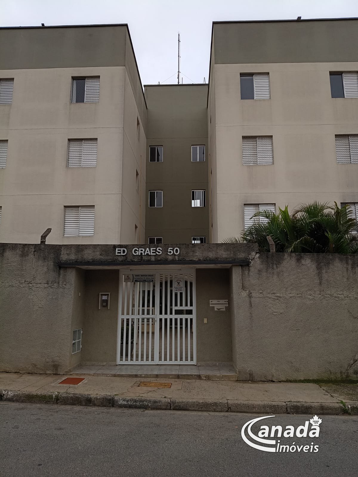 Apartamento com 2 dormitórios em Osasco