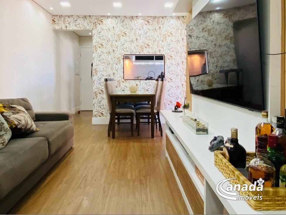 Apartamento com 3 dormitórios em Osasco
